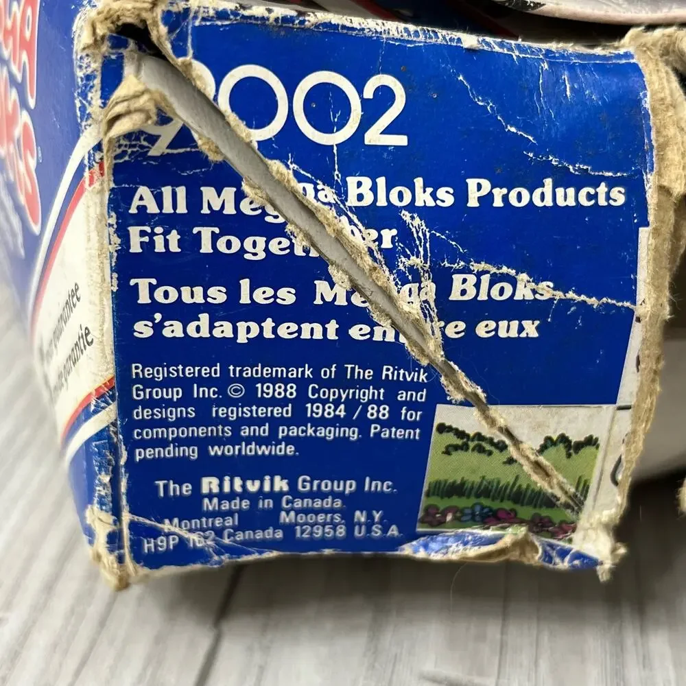 Vintage 1988 Ritvik Mega-Bloks 9002 Learning Cubes Alphabet